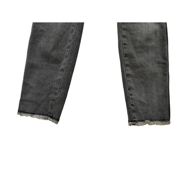 Good american womens good curve skinny crop black fray jeans size 2/26 - Picture 5 of 12
